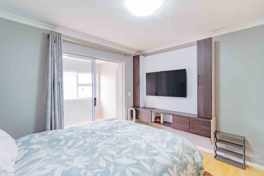 3 Bedroom Property for Sale in Royal Ascot Western Cape